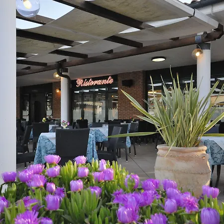 La Cecinella Apartamento *